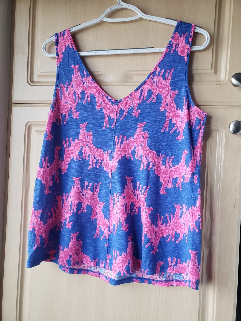 Lilly Pulitzer 100% Cotton Blue & Pink V-Neck Sleeveless Tank - Picture 4 of 4